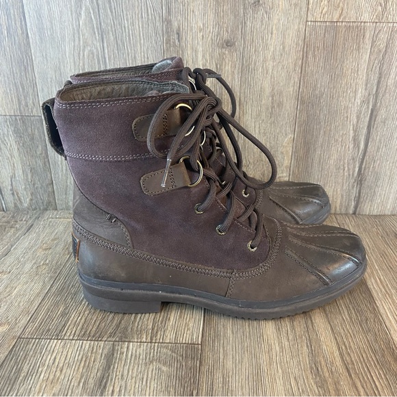 Ugg Azaria W 8 Brown Lace Up Duck Suede Leather Waterproof Cushioned Foot Bed - Picture 2 of 9